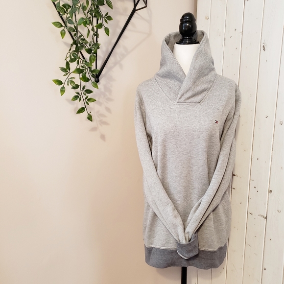 TOMMY HILFIGER | COMFY COTTON BLEND PULLOVER - Picture 9 of 12